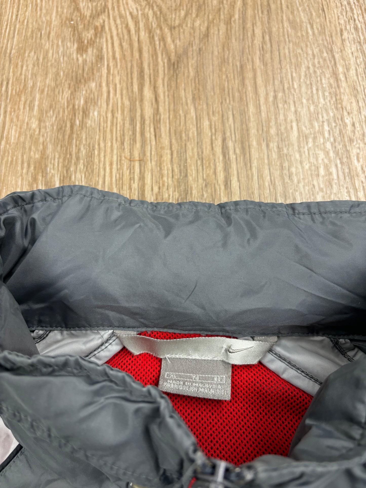 Y2K Nike Center Check Windbreaker