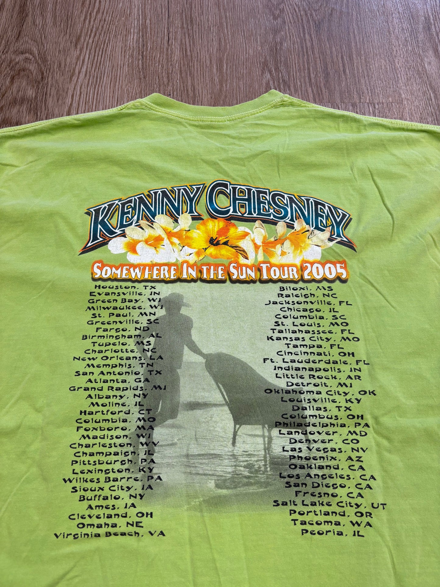 2005 Kenny Chesney “Somewhere in the Sun” Tour Tee
