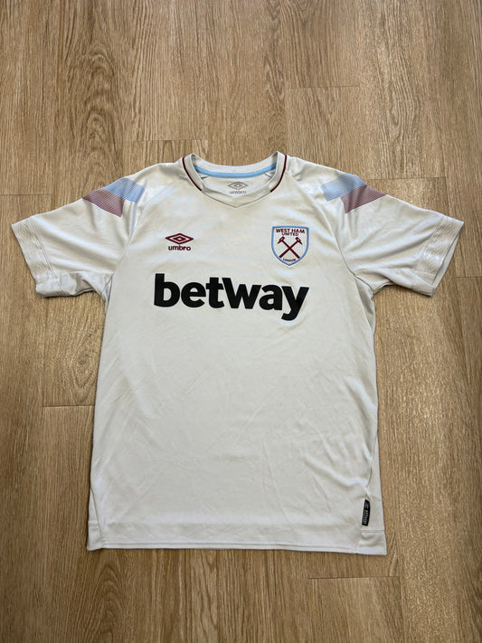 2017 West Ham United Umbro Soccer Kit