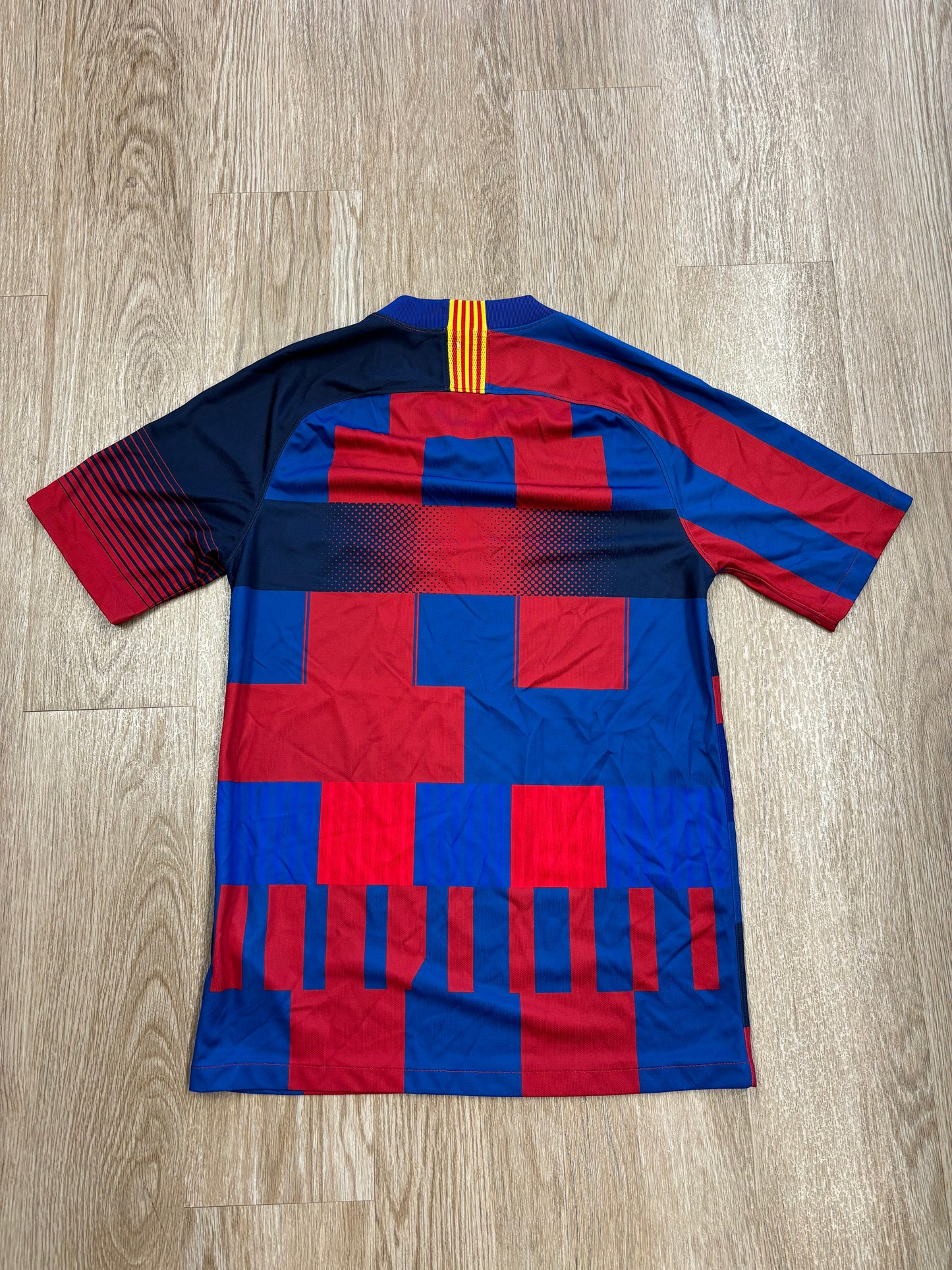 2016 FC Barcelona Home Soccer Kit