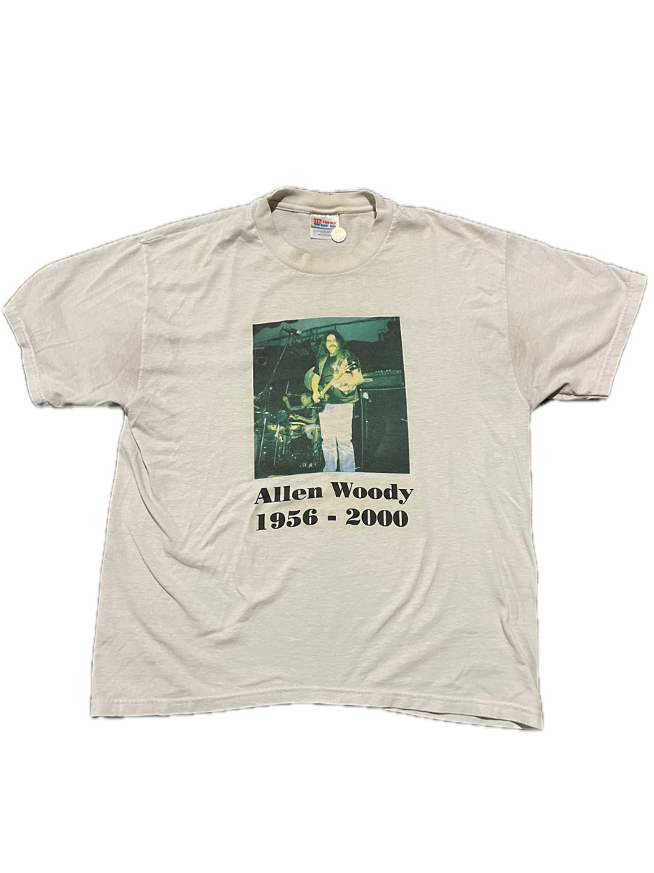 (L) 2000 Allen Woody Life Tribute Tee