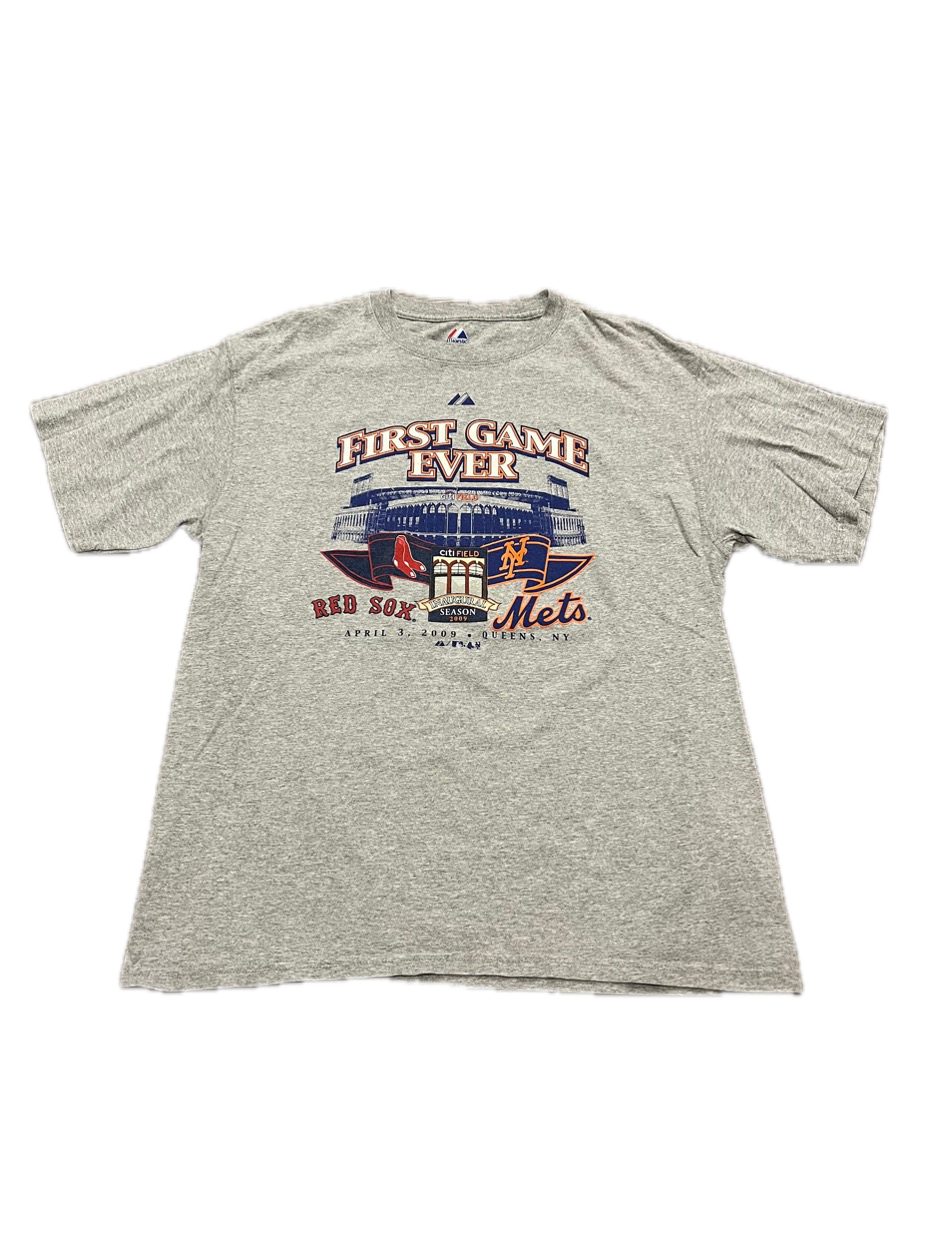 (L) 2009 New York Mets “First Game Ever” Tee