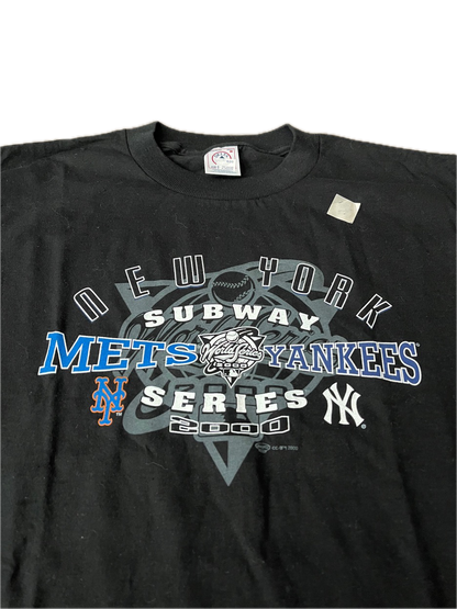 (L) 2000 Yankees vs Mets Subway Series Tee